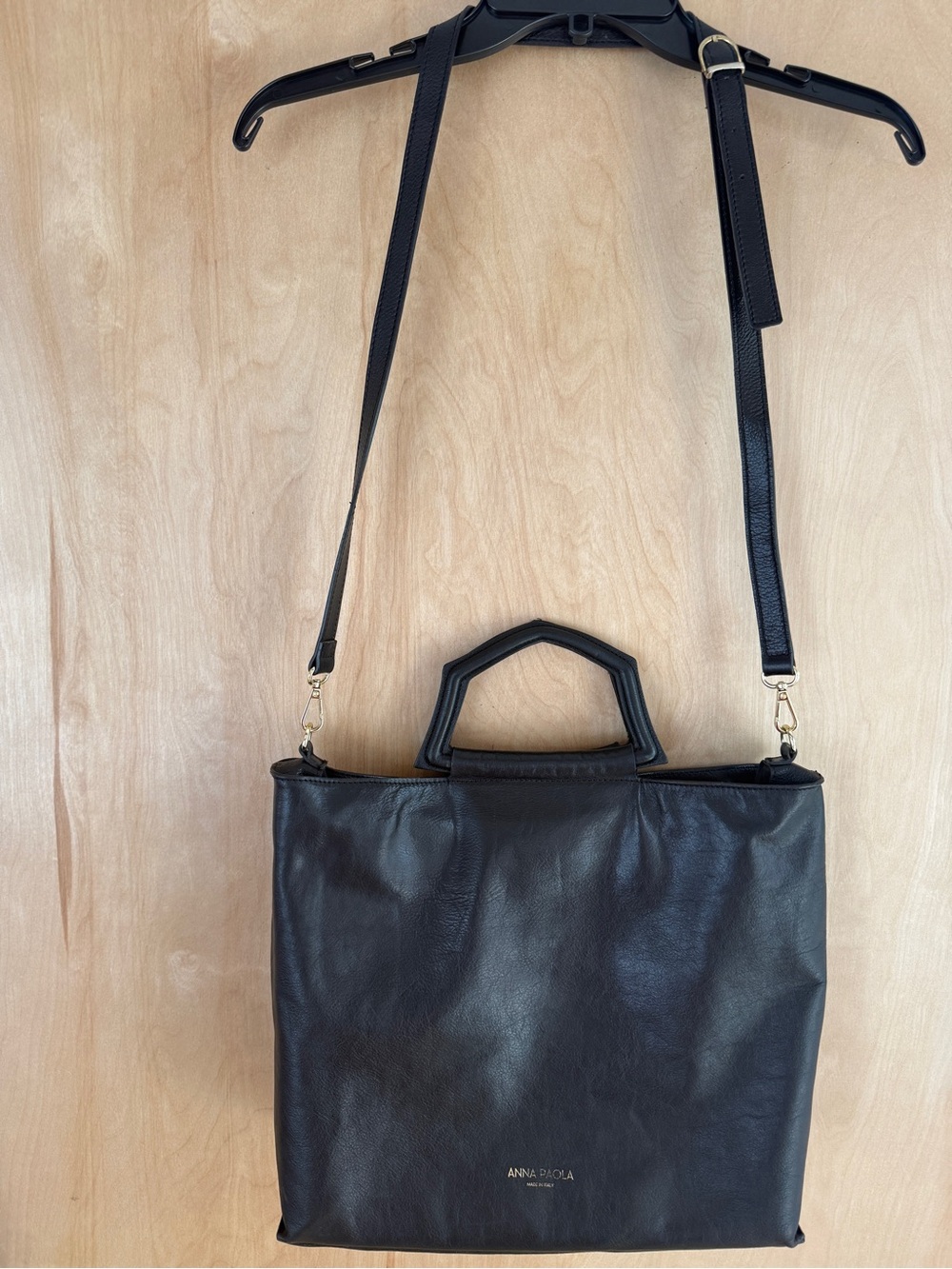 Anna Paola Italian Leather Convertible Tote - Picture 4 of 14